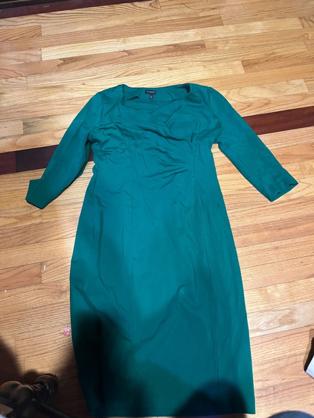 Green Sheath Dress with Three-Quarter Sleeves